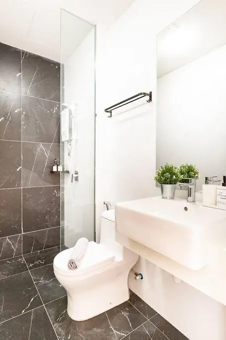 Appartement 9Min Drive To City Highfloor Aprmt City Skyline View Water Purifier George Town Maleisië